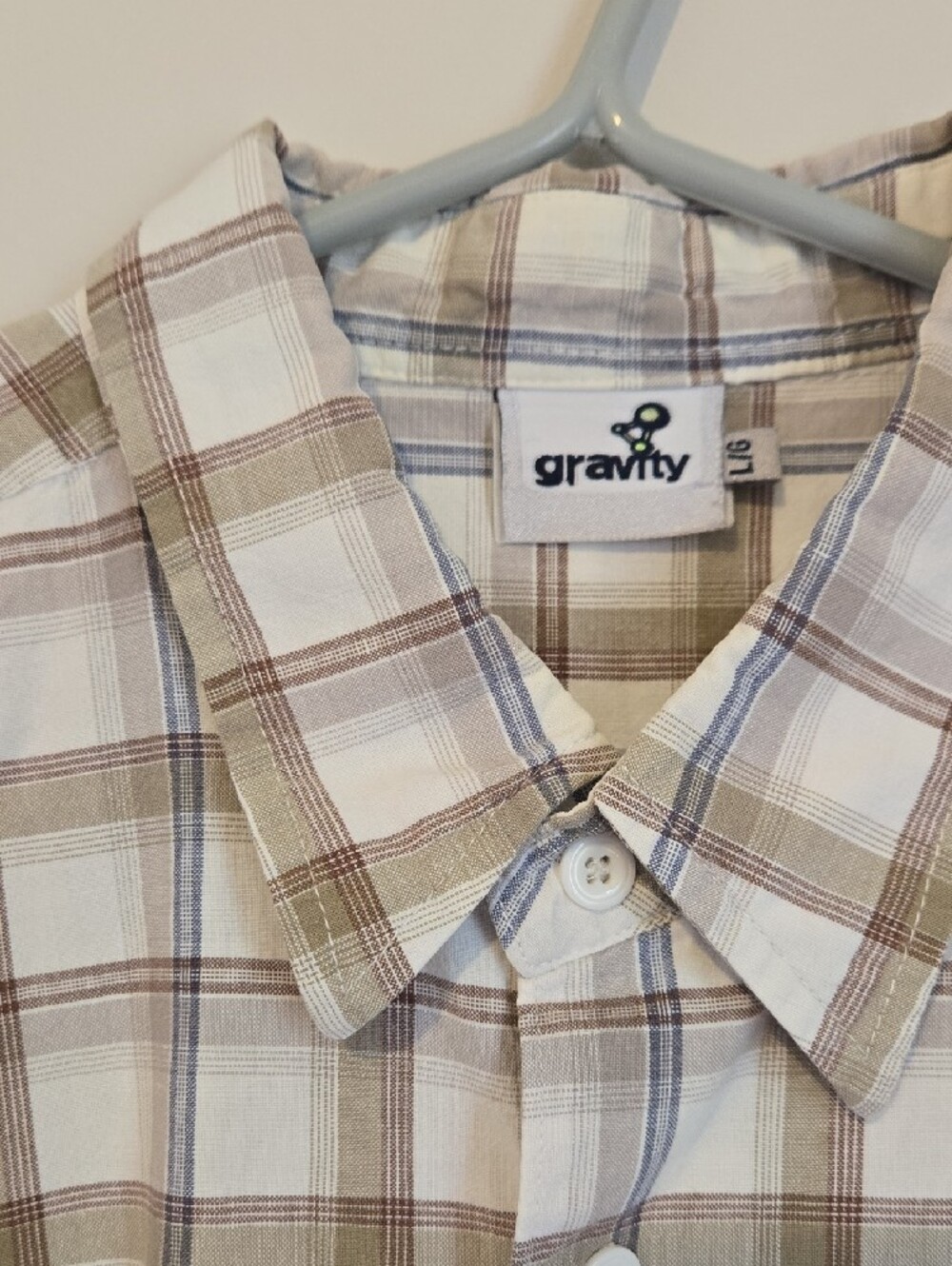 Vintage GRAVITY plaid Button-up Short Sleeve Tshirt Beige Brown Large 100 Cotton